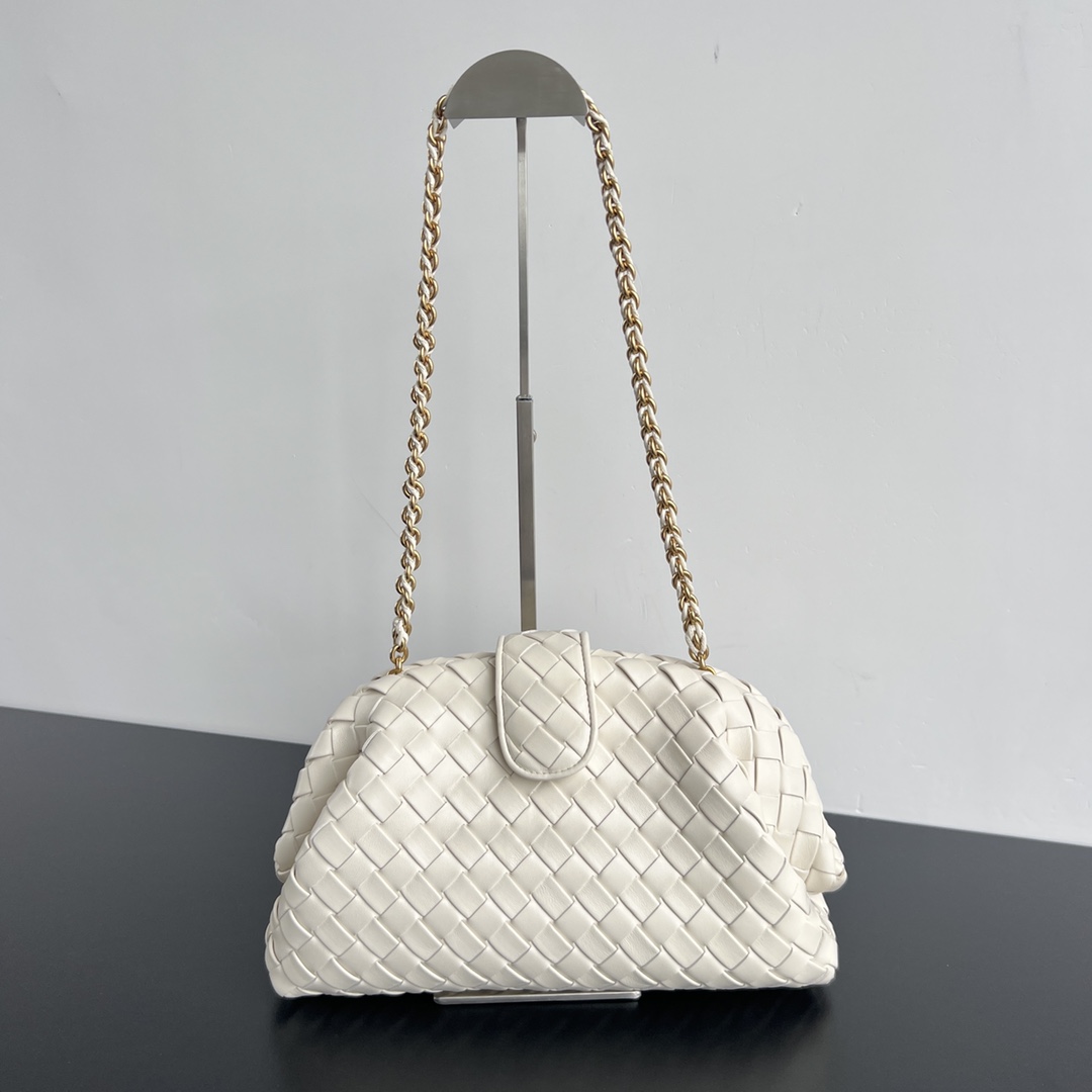 Teen Lauren 1980 Padded Intrecciato Leather Clutch With Chain White